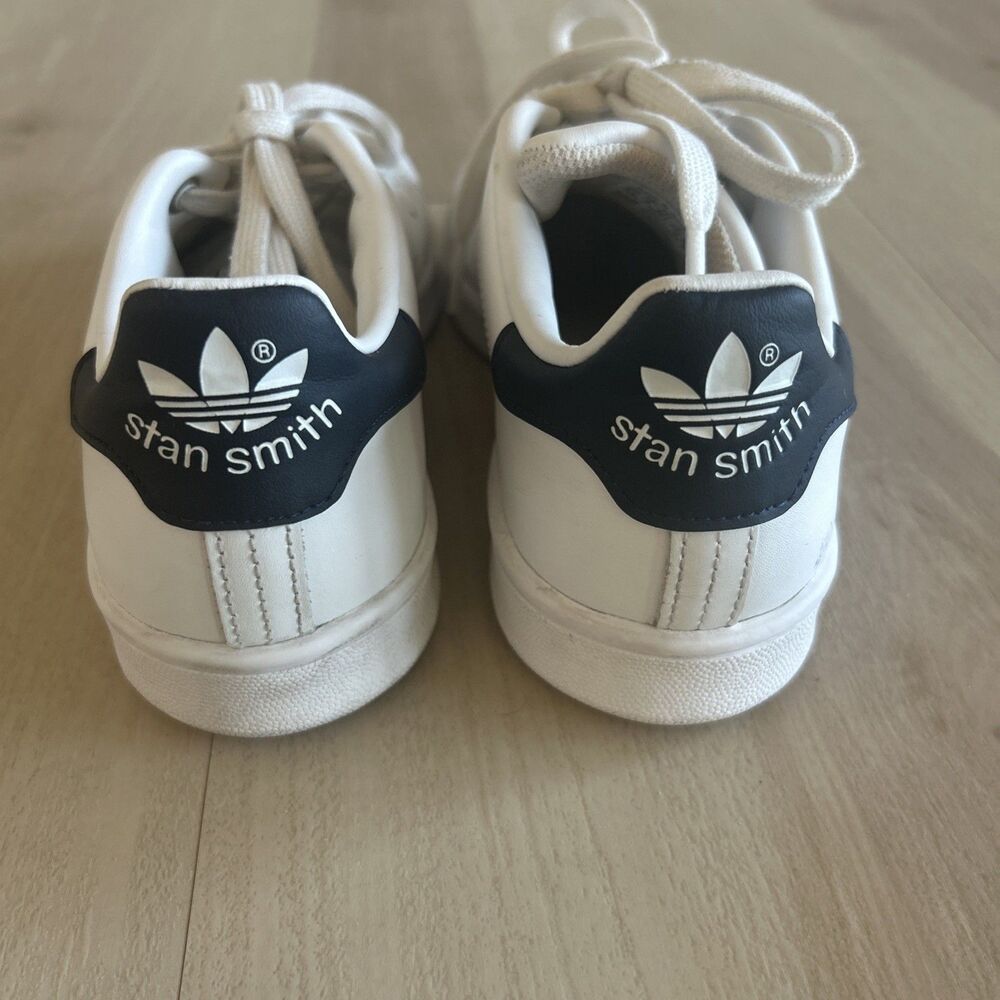 Size 4.5 - adidas Stan Smith White Collegiate Navy
